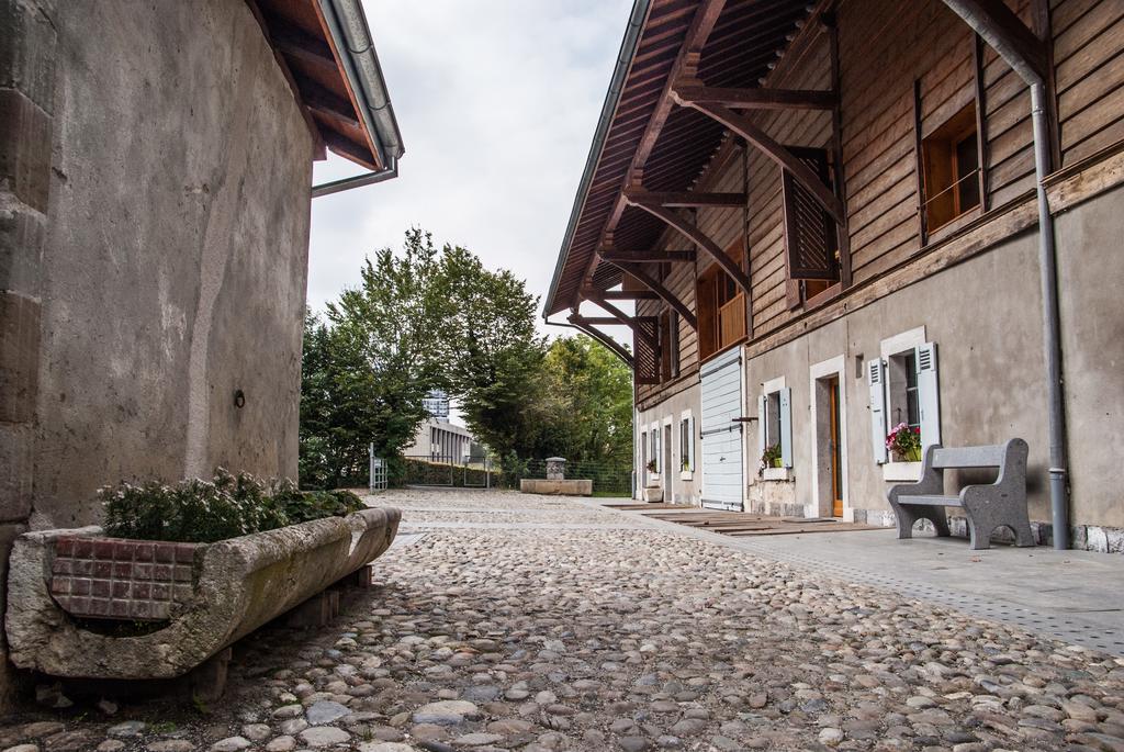 Отель La Ferme Du Lignon Vernier Экстерьер фото